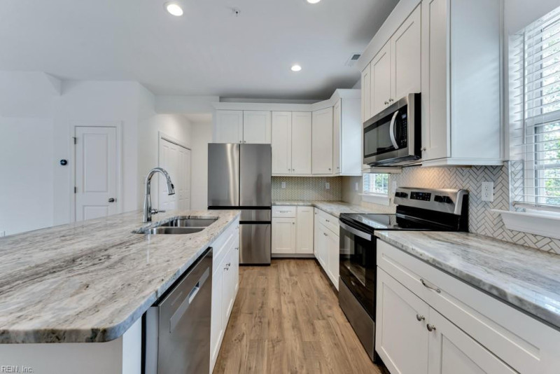 Photo 13 of 34 residential for sale in Norfolk virginia Photo 13 of 34 residential for sale in Norfolk virginia