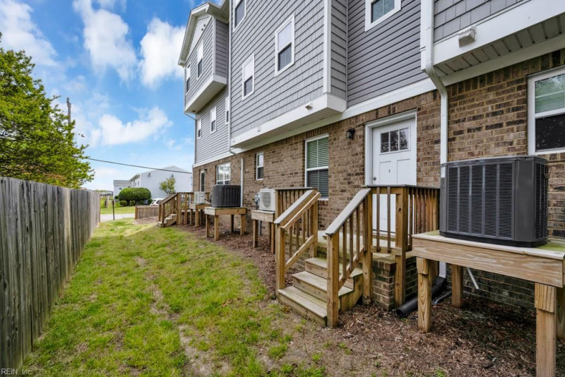 Photo 33 of 34 residential for sale in Norfolk virginia Photo 33 of 34 residential for sale in Norfolk virginia