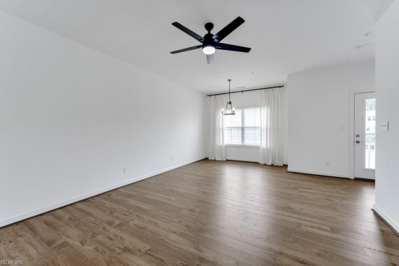 Photo 6 of 34 residential for sale in Norfolk virginia Photo 6 of 34 residential for sale in Norfolk virginia
