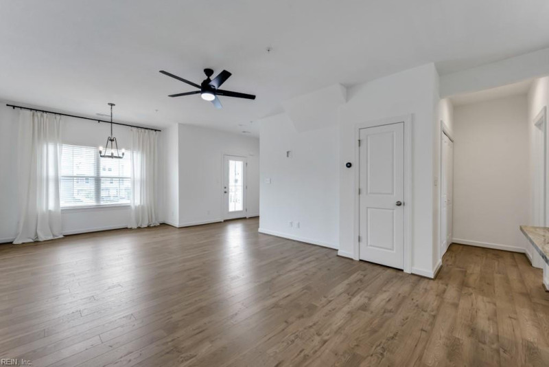 Photo 7 of 34 residential for sale in Norfolk virginia Photo 7 of 34 residential for sale in Norfolk virginia