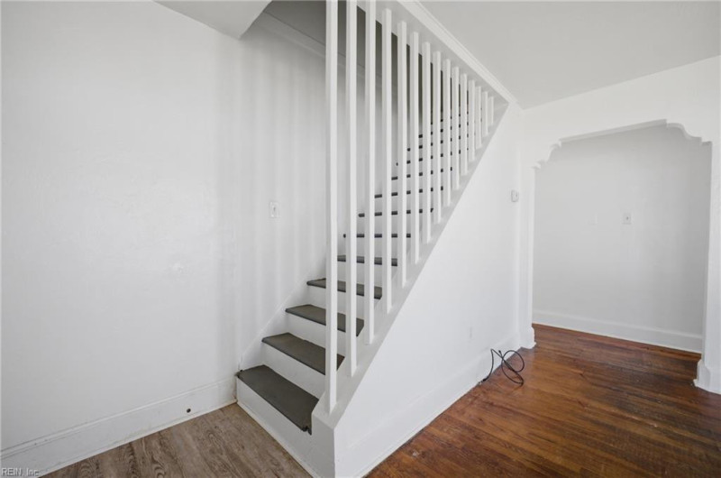 Photo 9 of 23 residential for sale in Portsmouth virginia