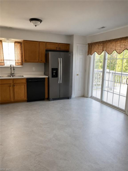 Photo 5 of 12 residential for sale in Suffolk virginia Photo 5 of 12 residential for sale in Suffolk virginia