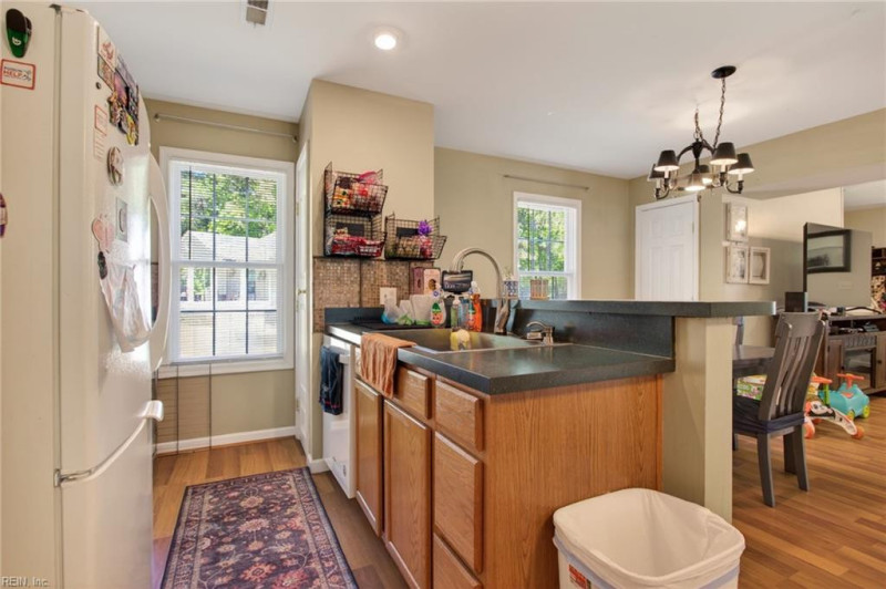 Photo 11 of 29 residential for sale in Middlesex County virginia