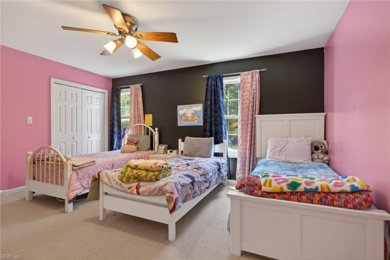 Photo 18 of 29 residential for sale in Middlesex County virginia