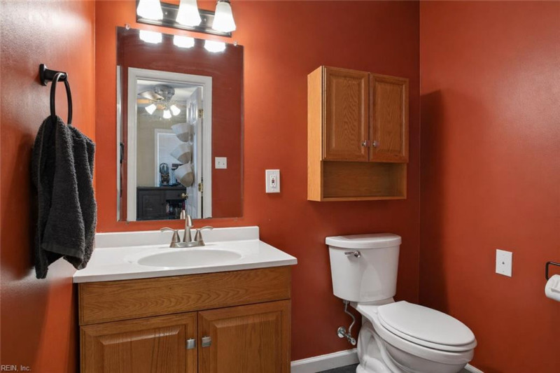 Photo 21 of 29 residential for sale in Middlesex County virginia