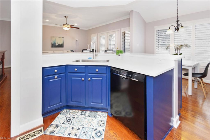 Photo 10 of 28 residential for sale in Hampton virginia