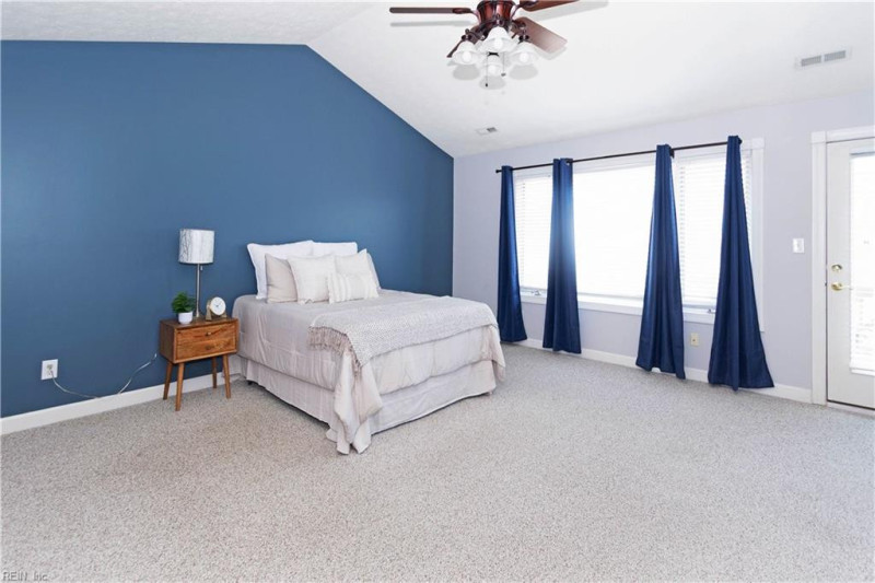 Photo 18 of 28 residential for sale in Hampton virginia