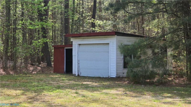 Photo 34 of 43 residential for sale in Mathews County virginia