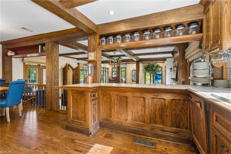 Photo 16 of 50 residential for sale in Norfolk virginia