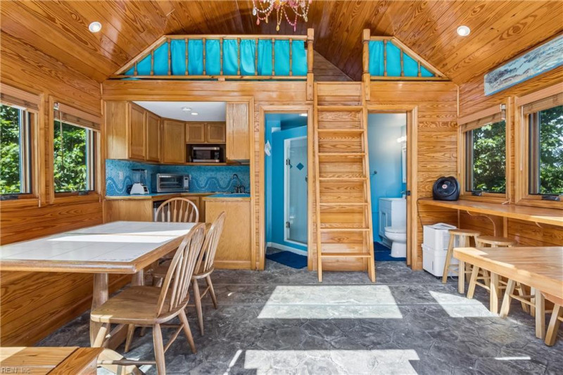 Photo 37 of 50 residential for sale in Norfolk virginia
