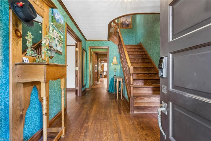 Photo 6 of 50 residential for sale in Norfolk virginia