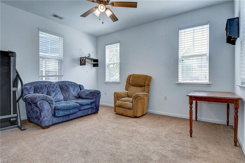Photo 15 of 35 residential for sale in Chesapeake virginia