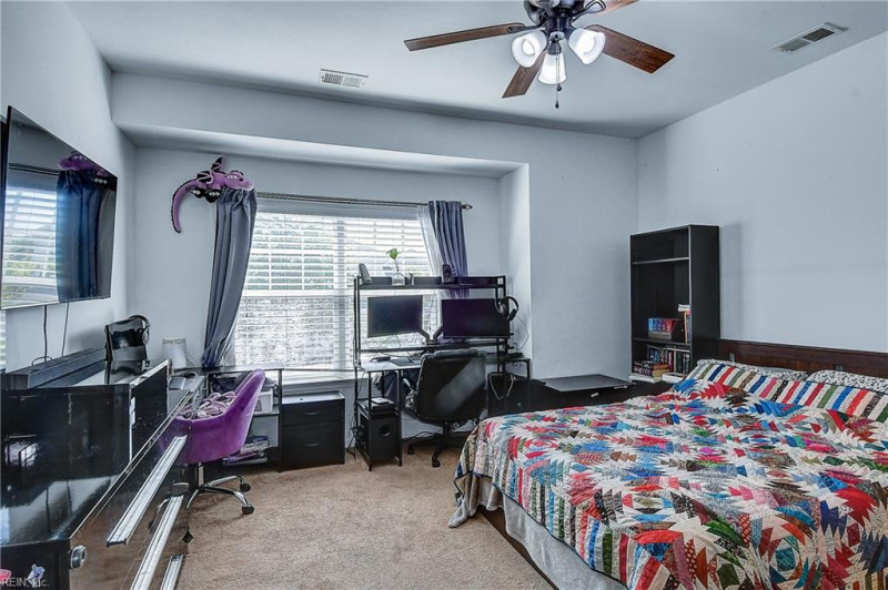 Photo 21 of 35 residential for sale in Chesapeake virginia