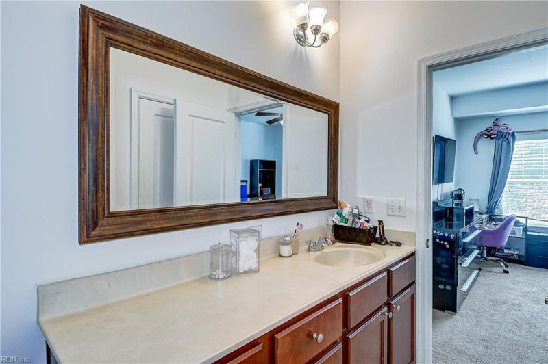 Photo 22 of 35 residential for sale in Chesapeake virginia