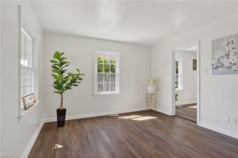 Photo 6 of 22 residential for sale in Hampton virginia Photo 6 of 22 residential for sale in Hampton virginia