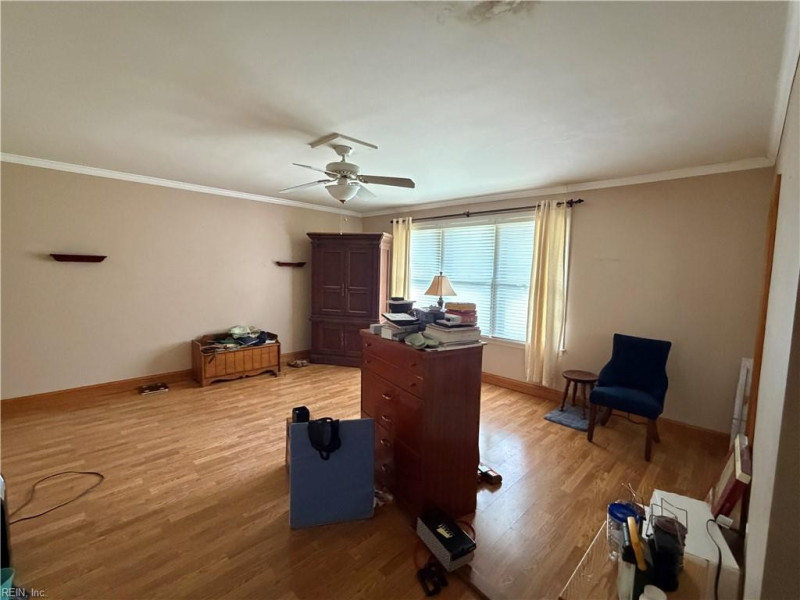 Photo 10 of 17 residential for sale in Virginia Beach virginia