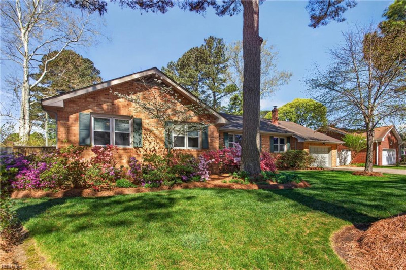 Photo 4 of 37 residential for sale in Virginia Beach virginia Photo 4 of 37 residential for sale in Virginia Beach virginia