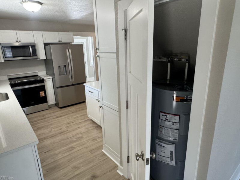 Photo 22 of 46 residential for sale in Suffolk virginia