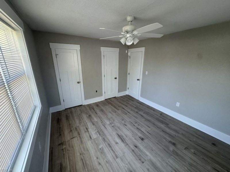 Photo 28 of 46 residential for sale in Suffolk virginia