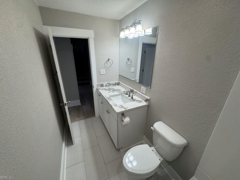 Photo 32 of 46 residential for sale in Suffolk virginia
