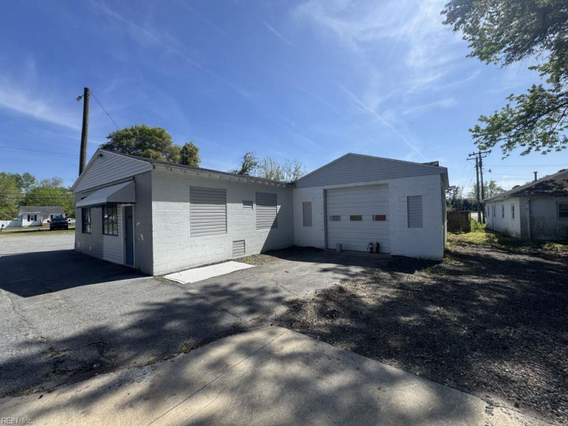 Photo 44 of 46 residential for sale in Suffolk virginia
