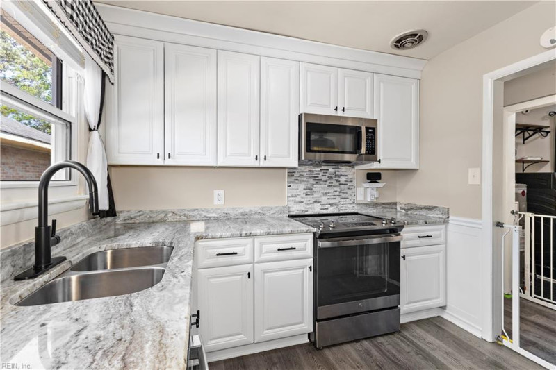 Photo 1 of 18 residential for sale in Hampton virginia Photo 1 of 18 residential for sale in Hampton virginia