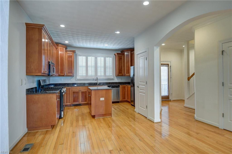 Photo 16 of 46 residential for sale in Virginia Beach virginia Photo 16 of 46 residential for sale in Virginia Beach virginia