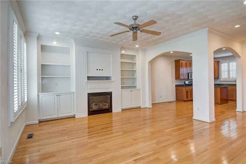 Photo 2 of 46 residential for sale in Virginia Beach virginia Photo 2 of 46 residential for sale in Virginia Beach virginia