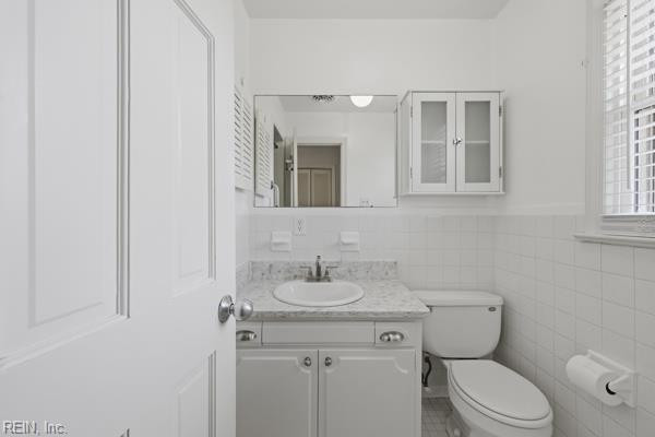 Photo 34 of 49 residential for sale in Virginia Beach virginia