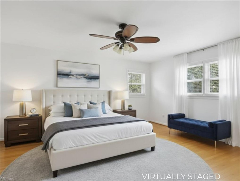 Photo 4 of 49 residential for sale in Virginia Beach virginia