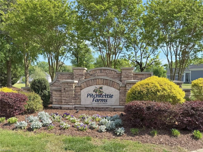 Photo 46 of 50 residential for sale in Suffolk virginia Photo 46 of 50 residential for sale in Suffolk virginia