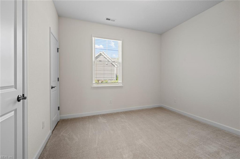 Photo 17 of 47 residential for sale in Suffolk virginia
