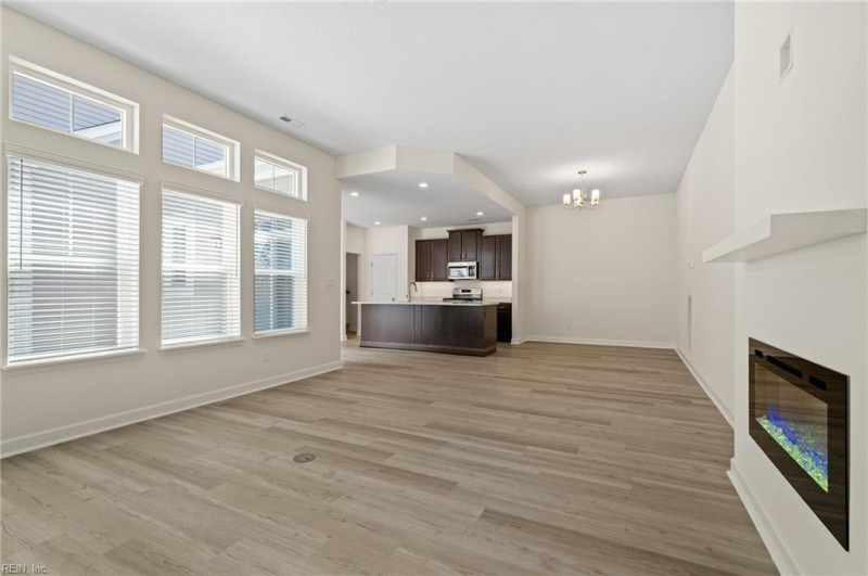 Photo 6 of 47 residential for sale in Suffolk virginia