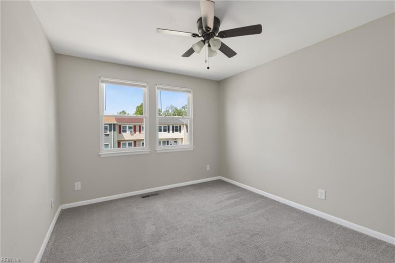 Photo 13 of 18 residential for sale in Virginia Beach virginia