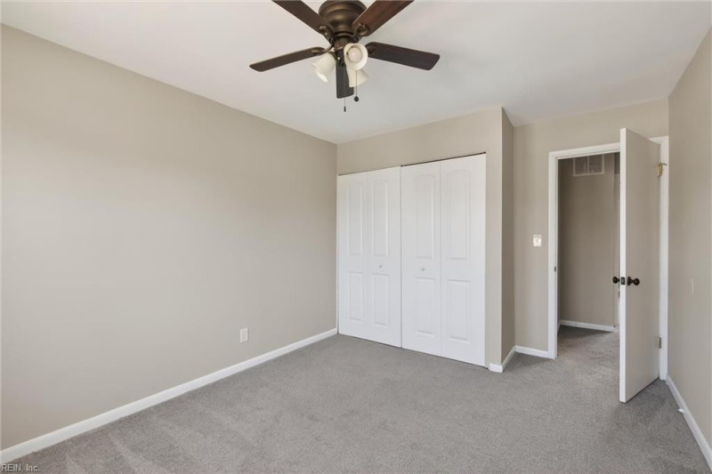 Photo 14 of 18 residential for sale in Virginia Beach virginia