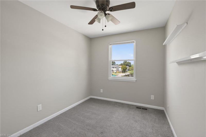 Photo 15 of 18 residential for sale in Virginia Beach virginia