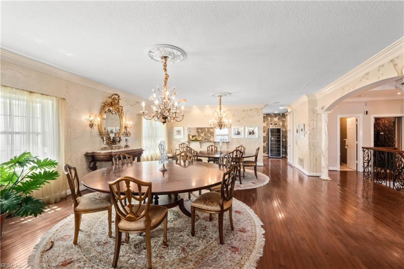 Photo 15 of 43 residential for sale in Virginia Beach virginia