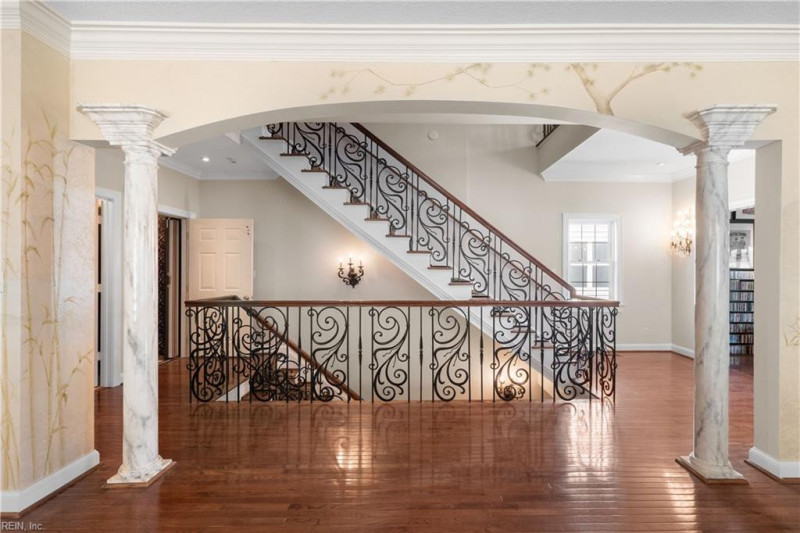 Photo 22 of 43 residential for sale in Virginia Beach virginia