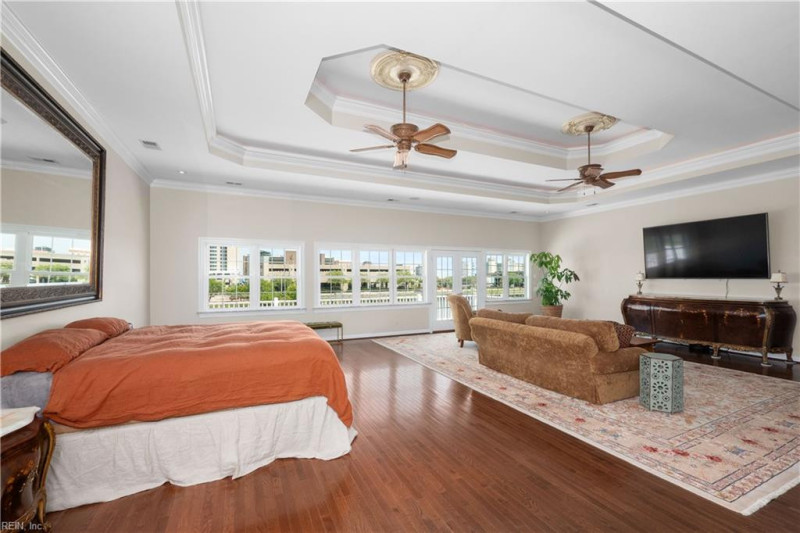 Photo 23 of 43 residential for sale in Virginia Beach virginia