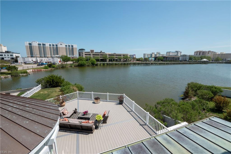 Photo 37 of 43 residential for sale in Virginia Beach virginia