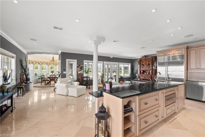 Photo 7 of 43 residential for sale in Virginia Beach virginia