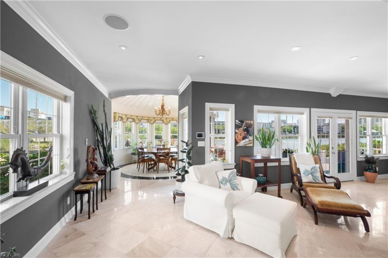 Photo 8 of 43 residential for sale in Virginia Beach virginia