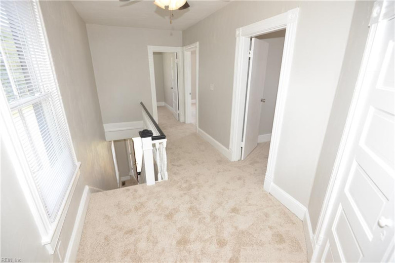 Photo 25 of 45 residential for sale in Portsmouth virginia