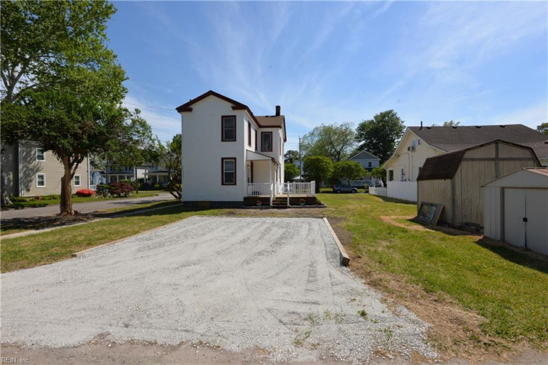 Photo 42 of 45 residential for sale in Portsmouth virginia