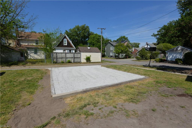 Photo 43 of 45 residential for sale in Portsmouth virginia