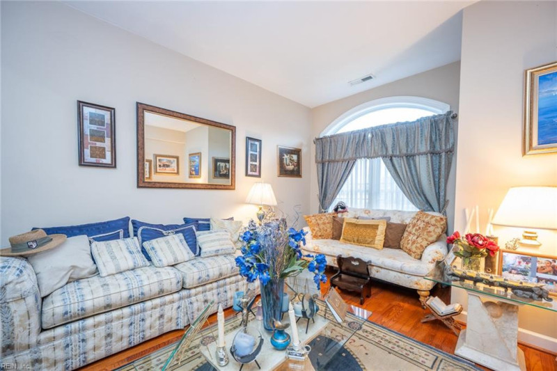 Photo 6 of 37 residential for sale in Suffolk virginia Photo 6 of 37 residential for sale in Suffolk virginia