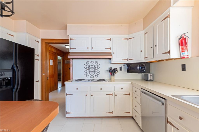 Photo 19 of 50 residential for sale in Norfolk virginia Photo 19 of 50 residential for sale in Norfolk virginia