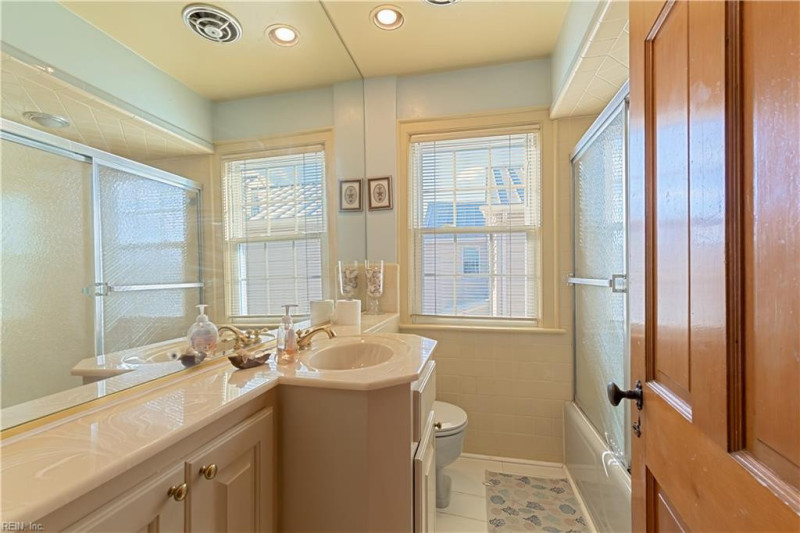 Photo 31 of 50 residential for sale in Norfolk virginia Photo 31 of 50 residential for sale in Norfolk virginia