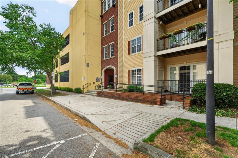 Photo 34 of 36 residential for sale in Norfolk virginia Photo 34 of 36 residential for sale in Norfolk virginia