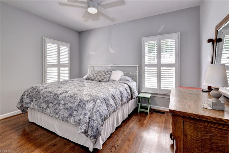 Photo 30 of 50 residential for sale in James City County virginia
